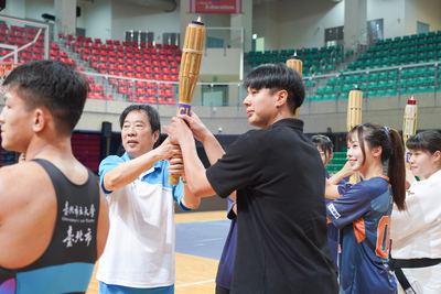 【北市大傳承卓越、引領未來—115年全大運聖火抵達「國手搖籃」116年北市大榮耀接棒」圖片