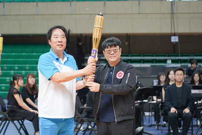 【北市大傳承卓越、引領未來—115年全大運聖火抵達「國手搖籃」116年北市大榮耀接棒」圖片