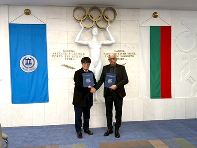 邱英浩校長與NSA Krasimir Petkov校長完成簽署合作交流協議圖片